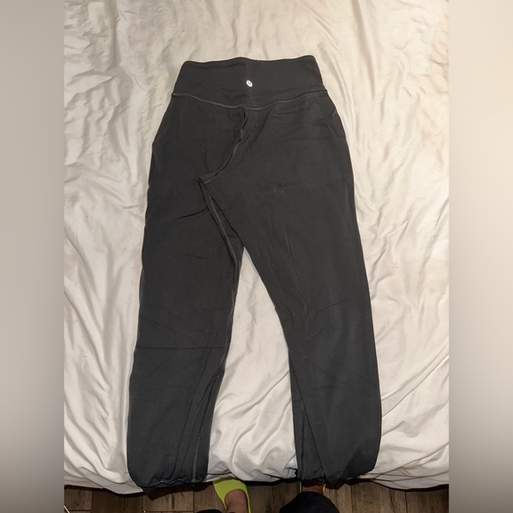 Align Joggers - Picture 6 of 9